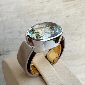 Weißgold Ring mit Aquamarin Stein 10,5 ct. 18k 750 Weißgold 18,4 mm Ring Damen